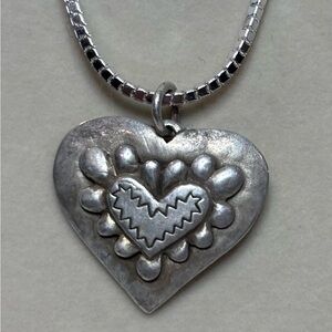 Jeep Collins Sterling Silver 925 Heart Pendant Etched Design Retired